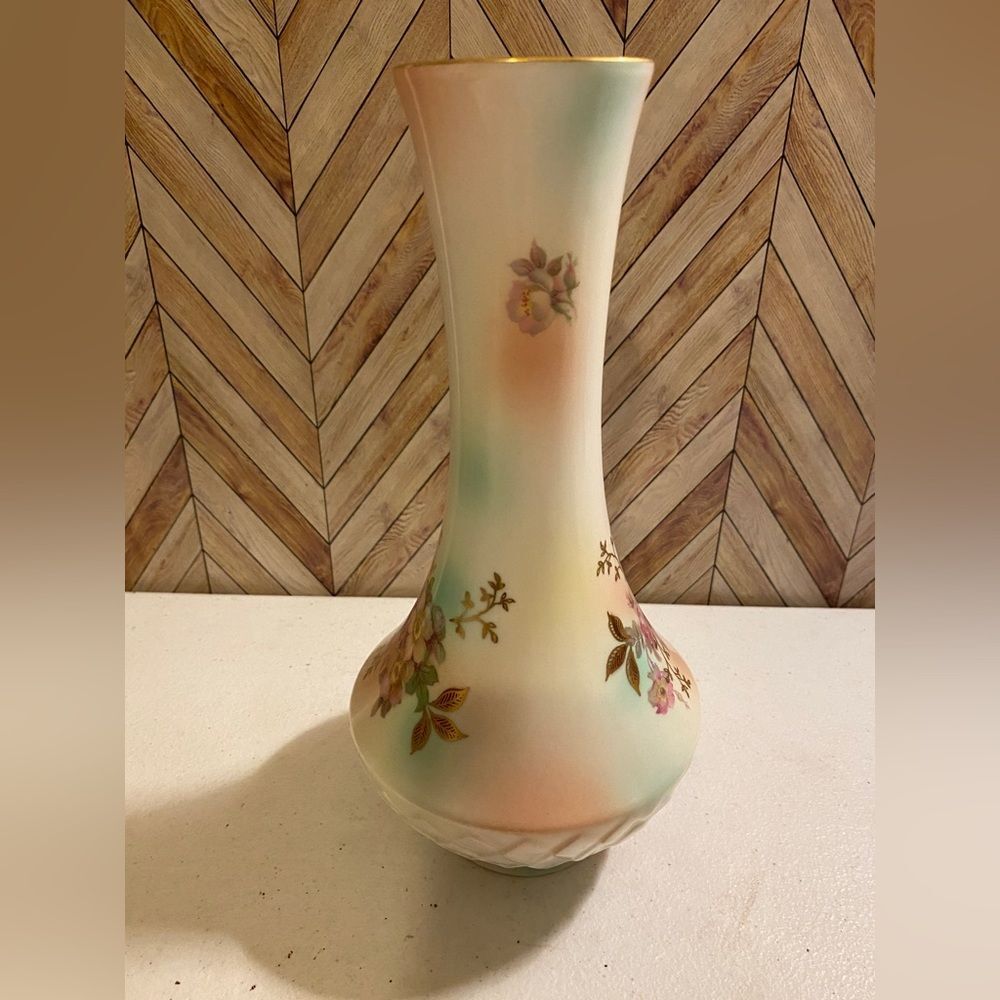 Vintage Bavarian Schumann Flower Vase [Item 684]